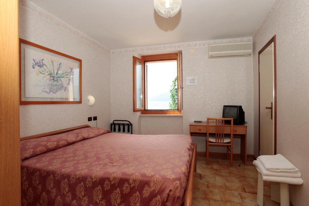 Hotel Fraderiana Torri Del Benaco Rom bilde